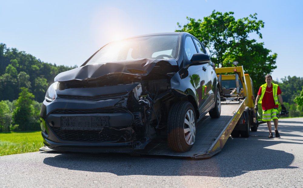 How Much Does a Tow Truck Cost and When Would You Need One?